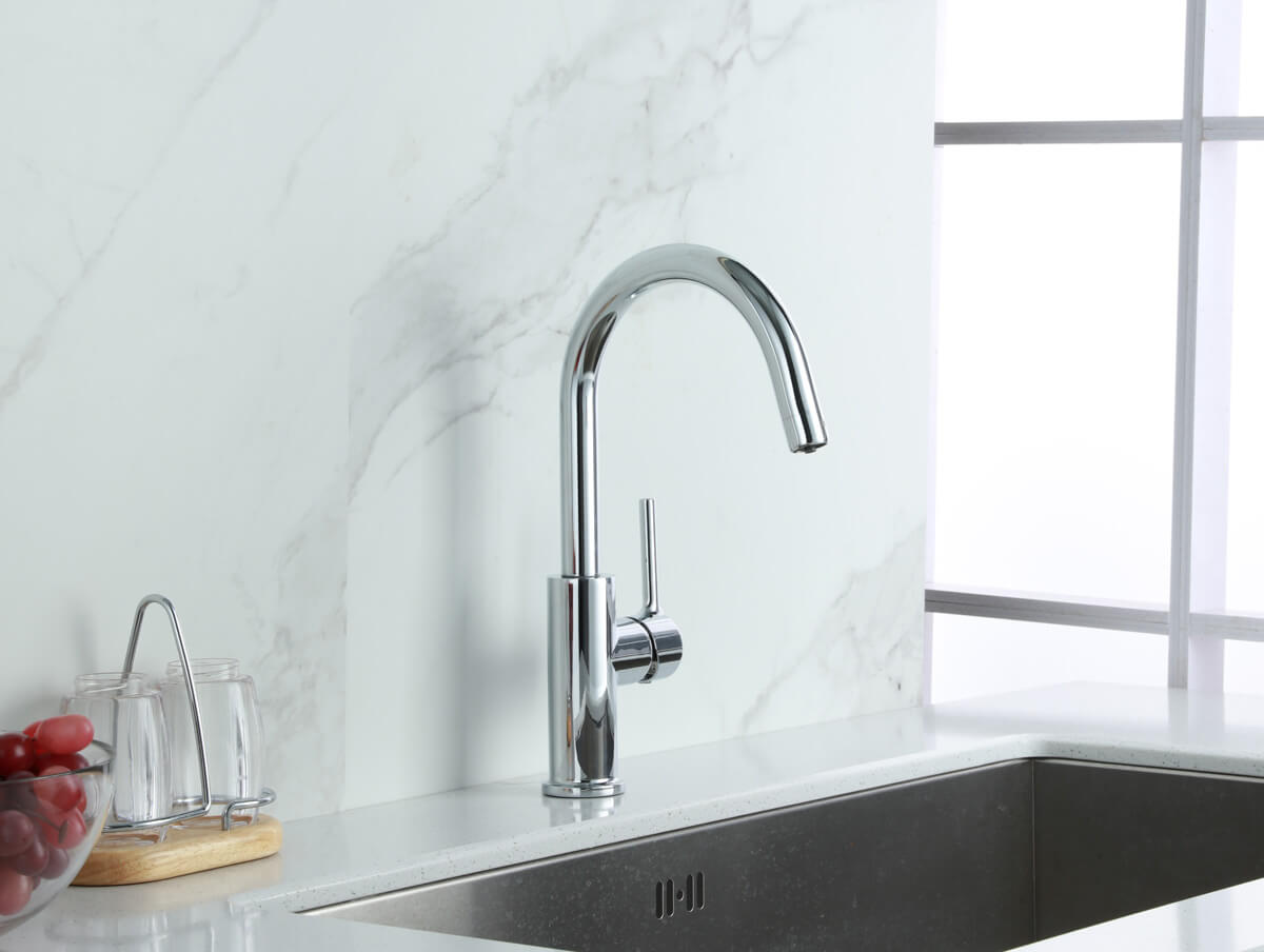 Смеситель для кухни LEMARK LM3073C хром