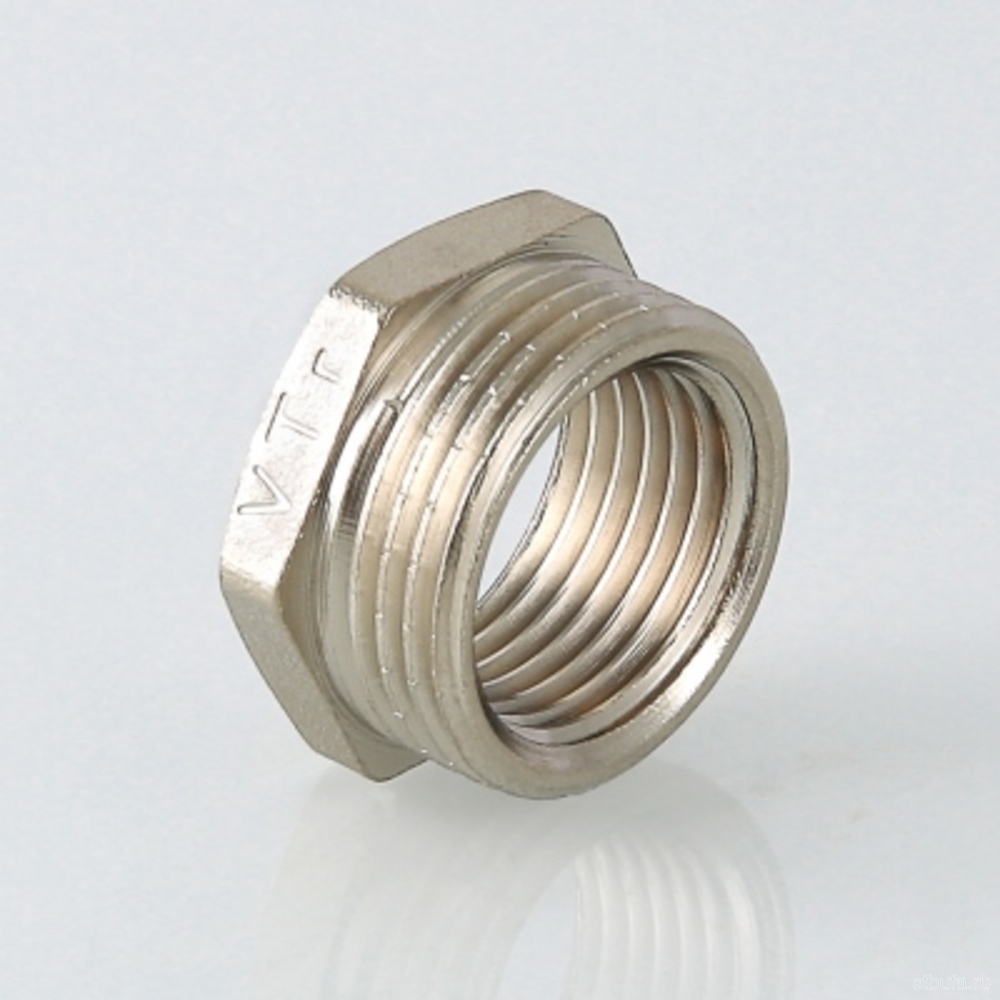 Футорка VALTEC 1 1/4'' х 1" нар.-вн.