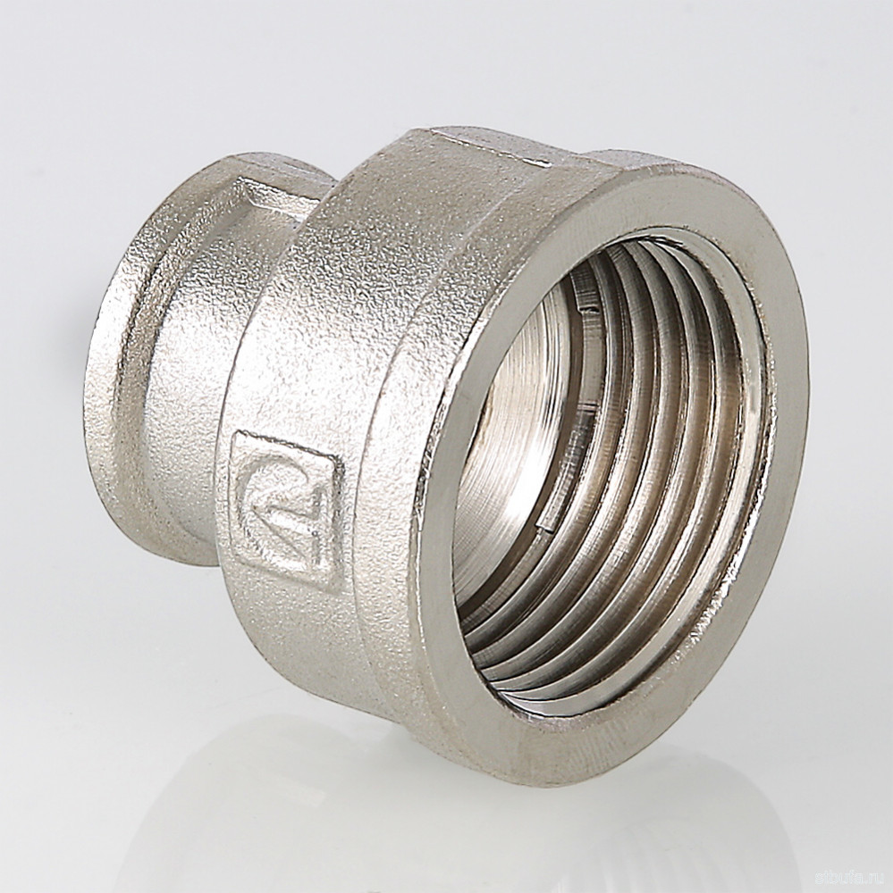 Муфта переходная VALTEC 1 1/4"х1" вн.-вн.